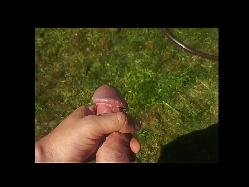 ❤️ Hottie se deja follar el coño rosa y se corre con un chorro en un jardín de verano ❤️❌ Video de porno de calidad en es.hentai-menu.ru ❌️
